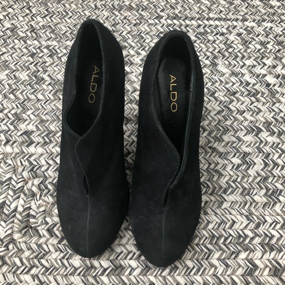 ALDO Black Heel Booties - Picture 2 of 6